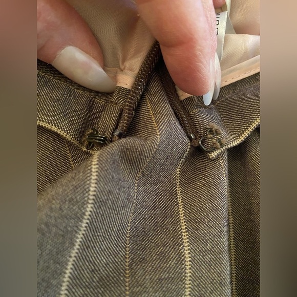 Y2K,  Nygård Collection Petites greyish brown/pink pinstripe accordion hem skirt - Picture 11 of 13